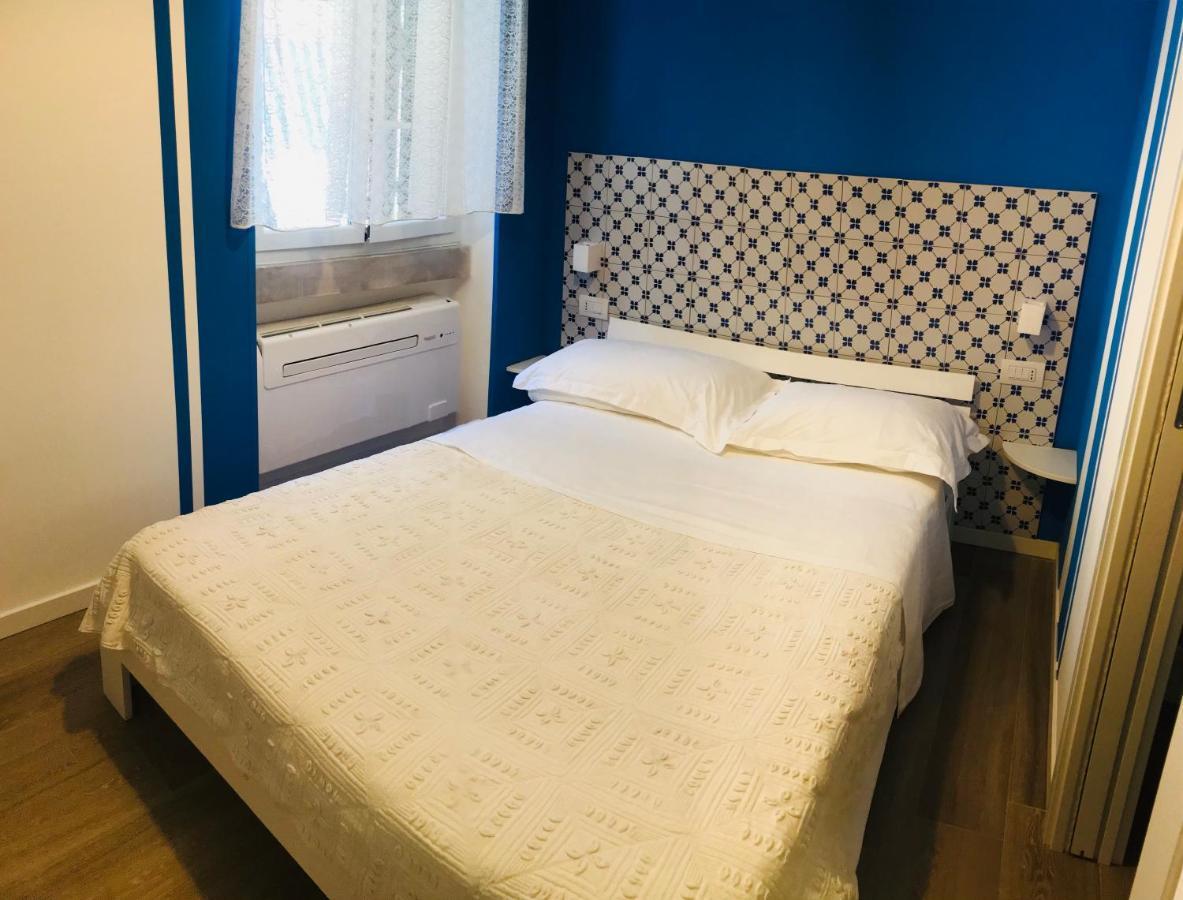 Bed & Breakfast Via Dell'azzurra